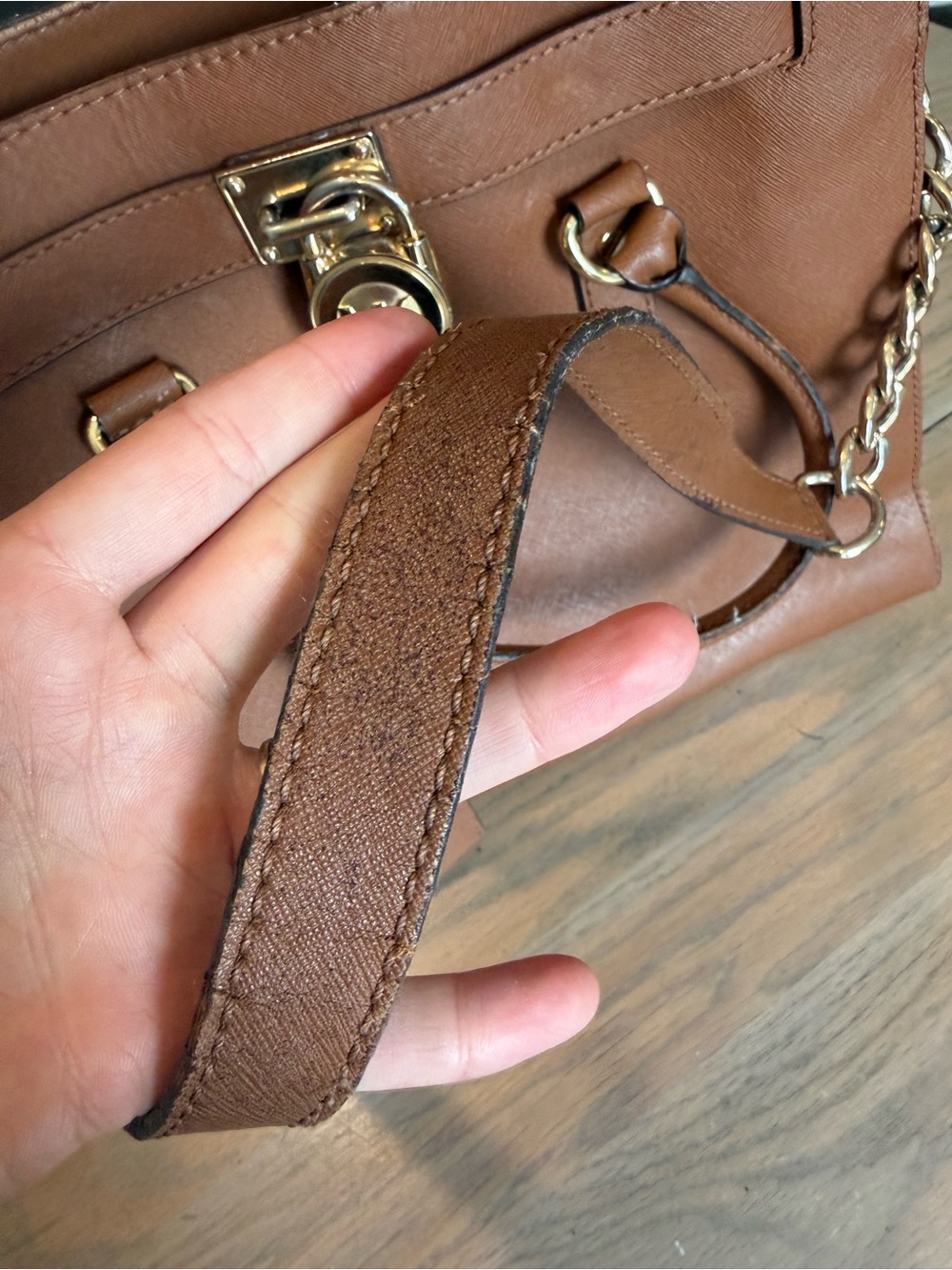 Michael Kors Hamilton Brown Saffiano Leather Tote with Matching Wallet - Picture 8 of 15